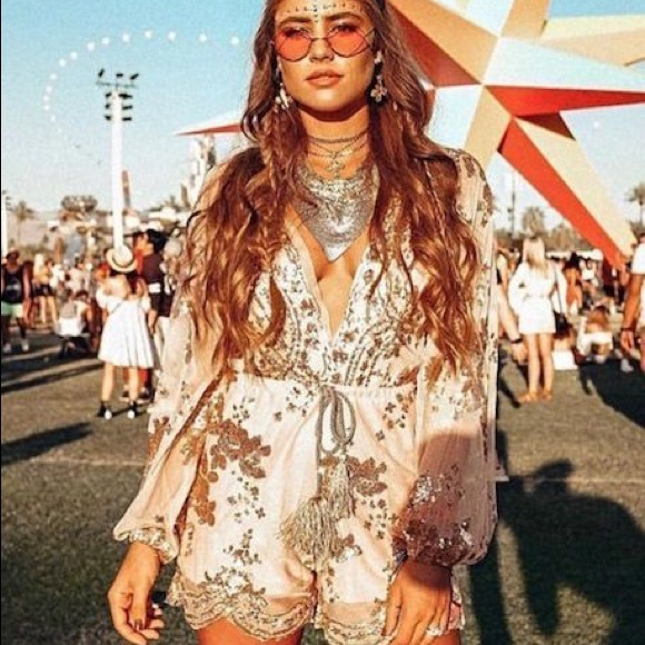 FESTIVAL MYSTERY BOX - Picture 3 of 14